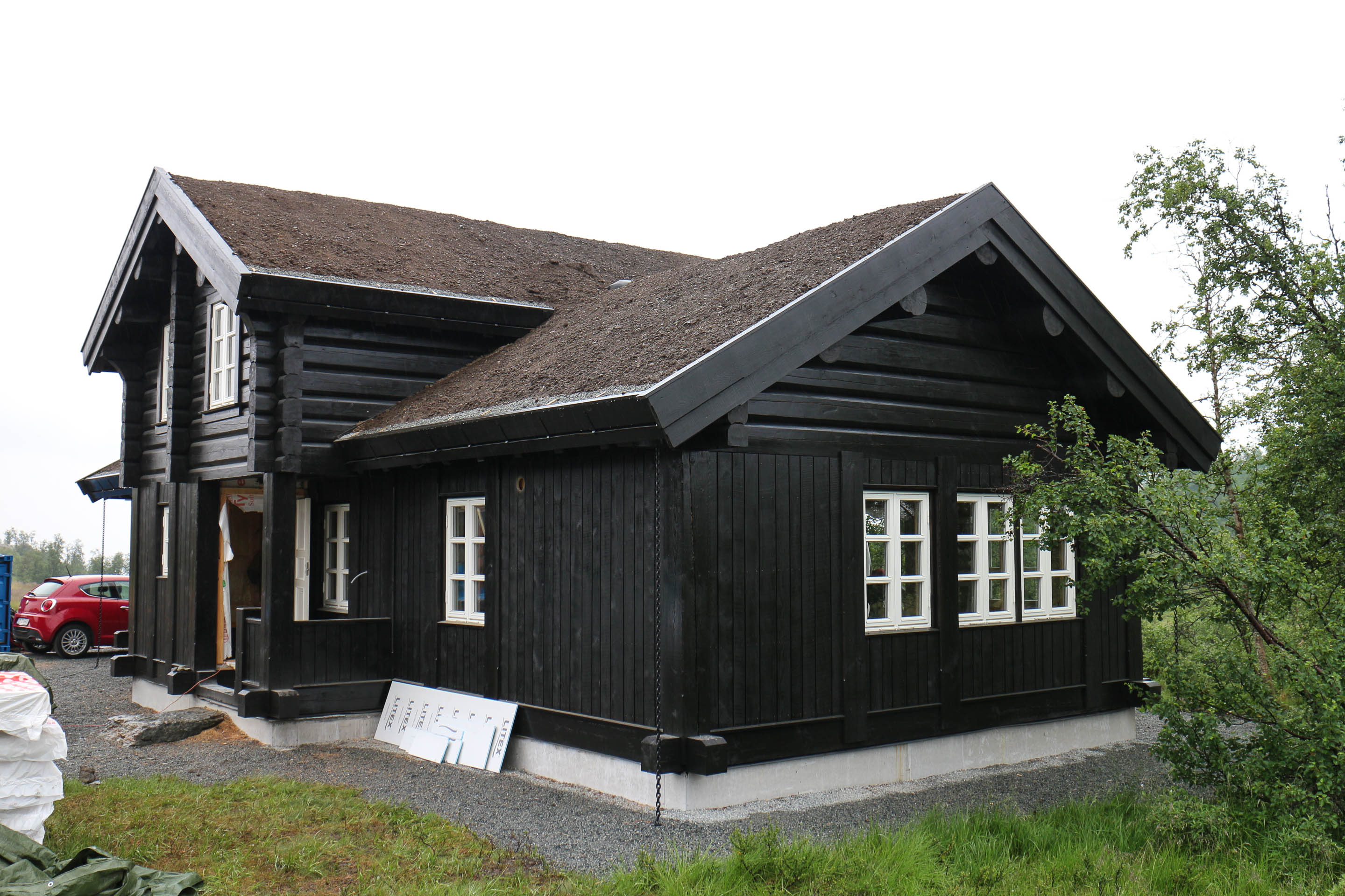 km-building-wood-house-2.jpg